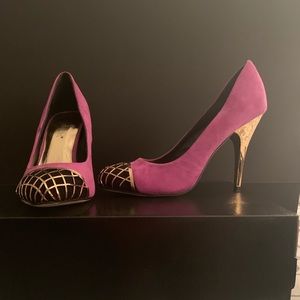 Shoedazzel pumps size 8